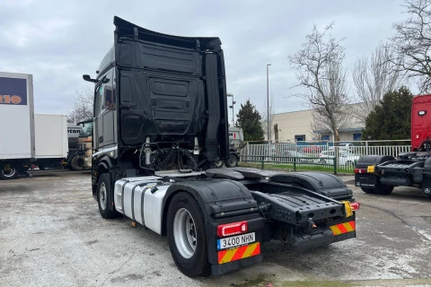 Mercedes-Benz Actros 1853 LS
