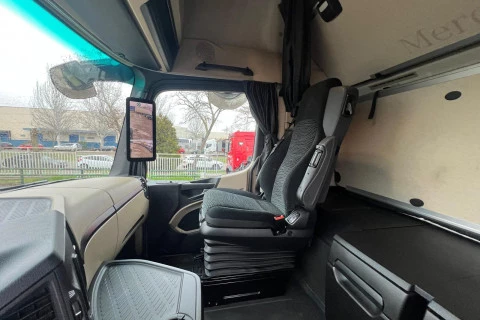 Mercedes-Benz Actros 1853 LS