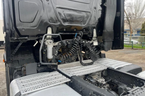 Mercedes-Benz Actros 1853 LS