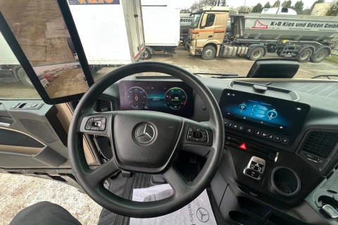 Mercedes-Benz Actros 1853 LS