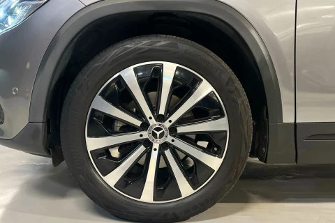 Mercedes-Benz GLA GLA 180