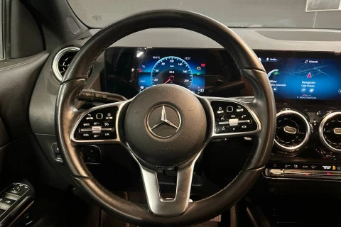 Mercedes-Benz GLA GLA 180
