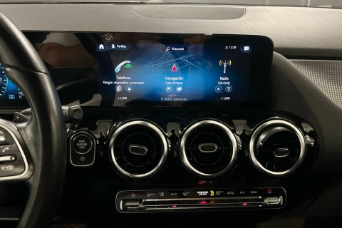 Mercedes-Benz GLA GLA 180