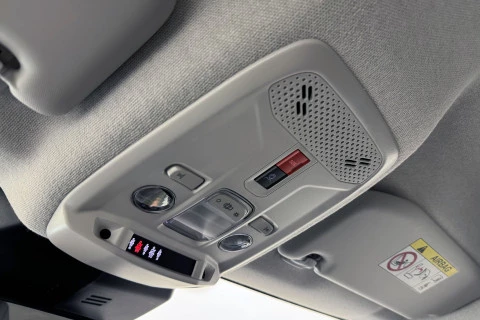 Citroën C4 Hybrid 145 ë-DCS6 Business Edition