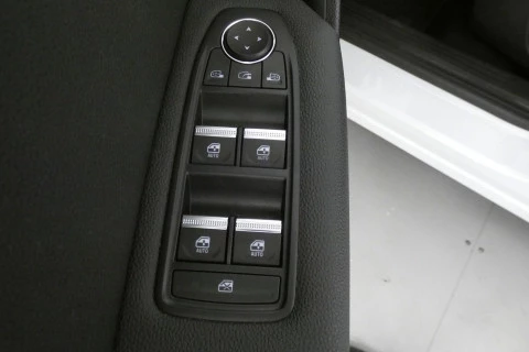 Renault Captur   TCe Zen 74kW