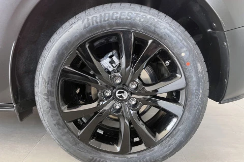 Mazda CX-30 e-SKYACTIV G Homura