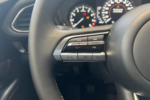 Mazda CX-30 e-SKYACTIV G Homura