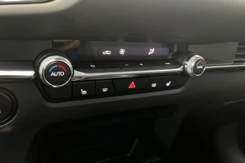 Mazda CX-30 e-SKYACTIV G Homura