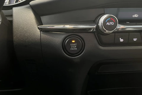 Mazda CX-30 e-SKYACTIV G Homura