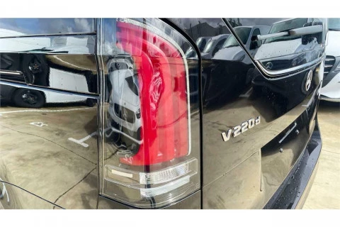 Mercedes-Benz Clase V 220 d Style Largo