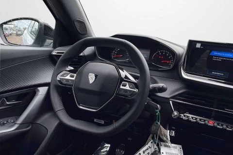 Peugeot 2008 Active Puretech 100 S&S 6 Vel. MAN