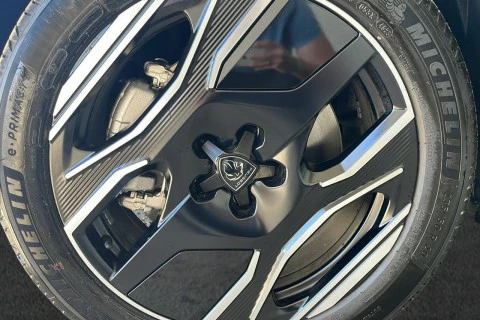 Peugeot 3008 Plug-in Hybrid 1.6 143KW GT e-DCS7