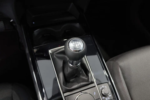 Mazda CX-30 e-SKYACTIV G Homura
