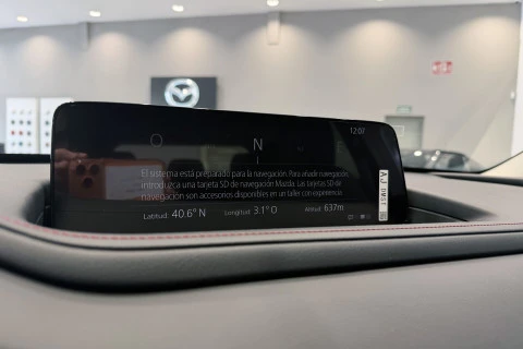 Mazda CX-30 e-SKYACTIV G Homura