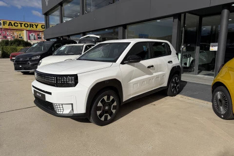 Fiat Grande Panda ICON MHEV 81kW (110cv)