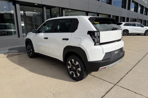 Fiat Grande Panda ICON MHEV 81kW (110cv)