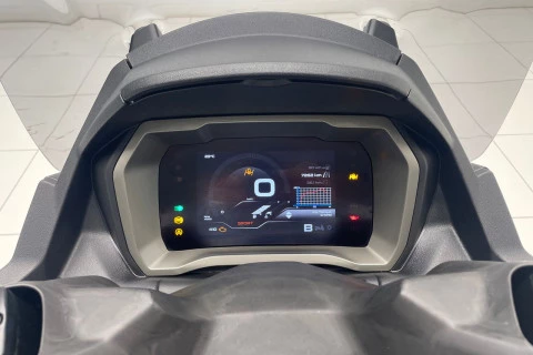 Piaggio MP3 400 HPE .
