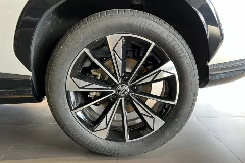MG HS 1.5 Hybrid+ Luxury