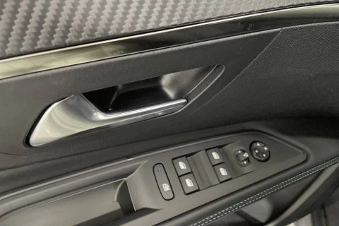 Peugeot 3008 Hybrid 180 e-EAT8 Allure Pack