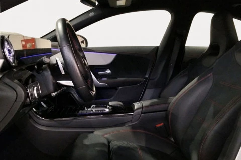 Mercedes-Benz CLA CLA 200