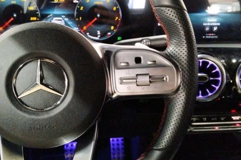 Mercedes-Benz CLA CLA 200