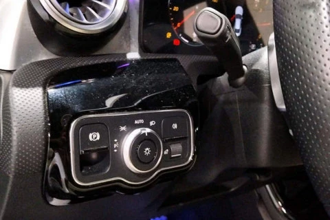 Mercedes-Benz CLA CLA 200