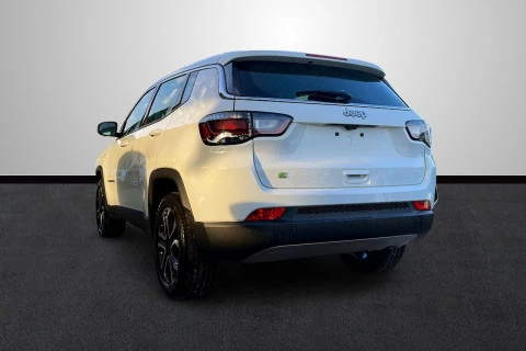 Jeep Compass eHybrid 1.5 MHEV 130HP Altitude DCT