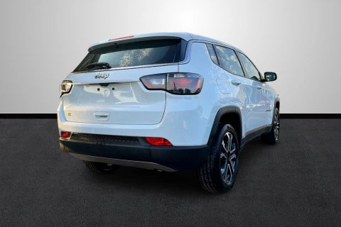 Jeep Compass eHybrid 1.5 MHEV 130HP Altitude DCT