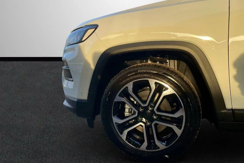 Jeep Compass eHybrid 1.5 MHEV 130HP Altitude DCT