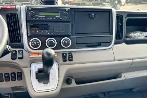 Mitsubishi Fuso Canter 9C18   / 3850 - DUONIC 