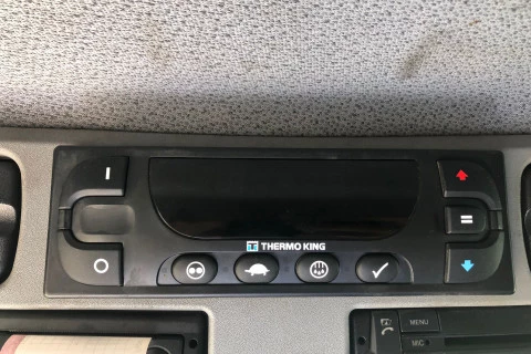 Mercedes-Benz Atego 1021