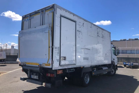 Mercedes-Benz Atego 1021