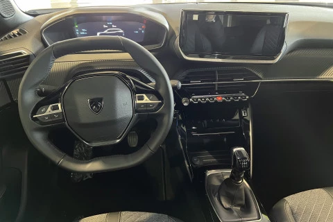 Peugeot 2008 Allure Gasolina 100 S&S 6 Vel. MAN