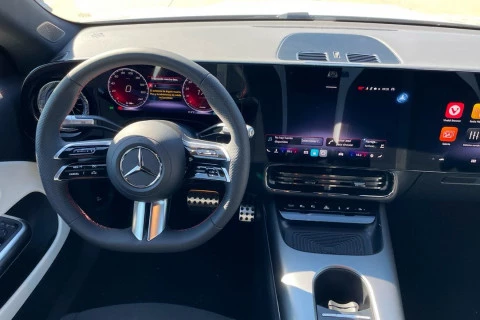 Mercedes-Benz CLA CLA 200 con tecnología EQ