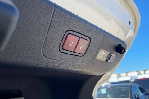 Mercedes-Benz CLA CLA 200 con tecnología EQ