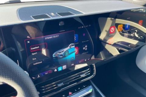 Mercedes-Benz CLA CLA 200 con tecnología EQ