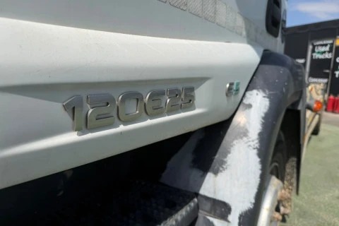 Iveco Eurocargo 120E25