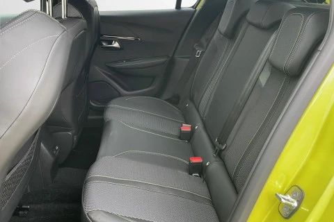 Peugeot 208 GT HYBRID 110 eDCS6