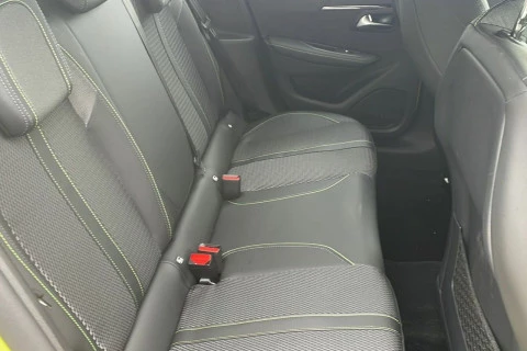 Peugeot 208 GT HYBRID 110 eDCS6