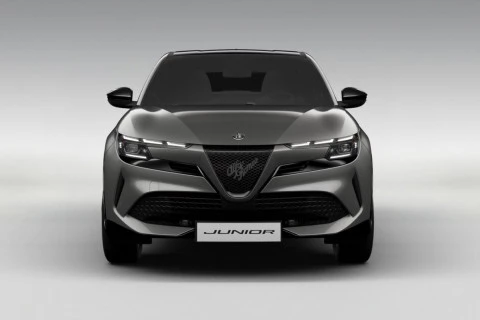 Alfa Romeo Junior Ibrida Sport Speciale 108kW (145CV)