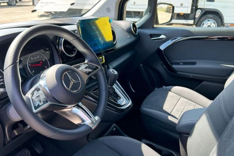 Mercedes-Benz Clase T 180 d