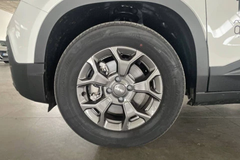 Jeep Avenger BEV 115kW (156CV) Longitude