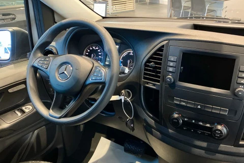 Mercedes-Benz eVito e-Vito 129 Tourer Pro Larga