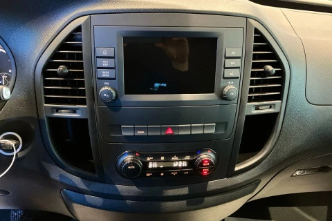 Mercedes-Benz eVito e-Vito 129 Tourer Pro Larga