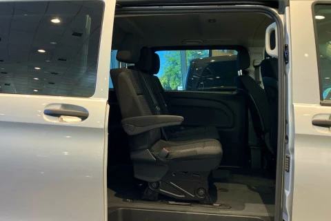 Mercedes-Benz eVito e-Vito 129 Tourer Pro Larga