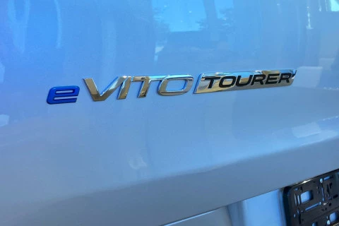 Mercedes-Benz eVito e-Vito 129 Tourer Pro Larga