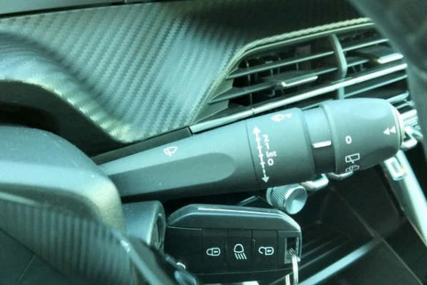 Peugeot 208 Active Puretech 100