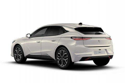 DS 4 Hybrid Étoile Alcantara@