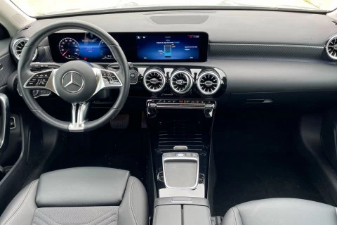Mercedes-Benz Clase A A 250 e con tecnología híbrida EQ