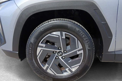 Hyundai Tucson 1.6T HEV Klass AT 158 kW (215 CV)